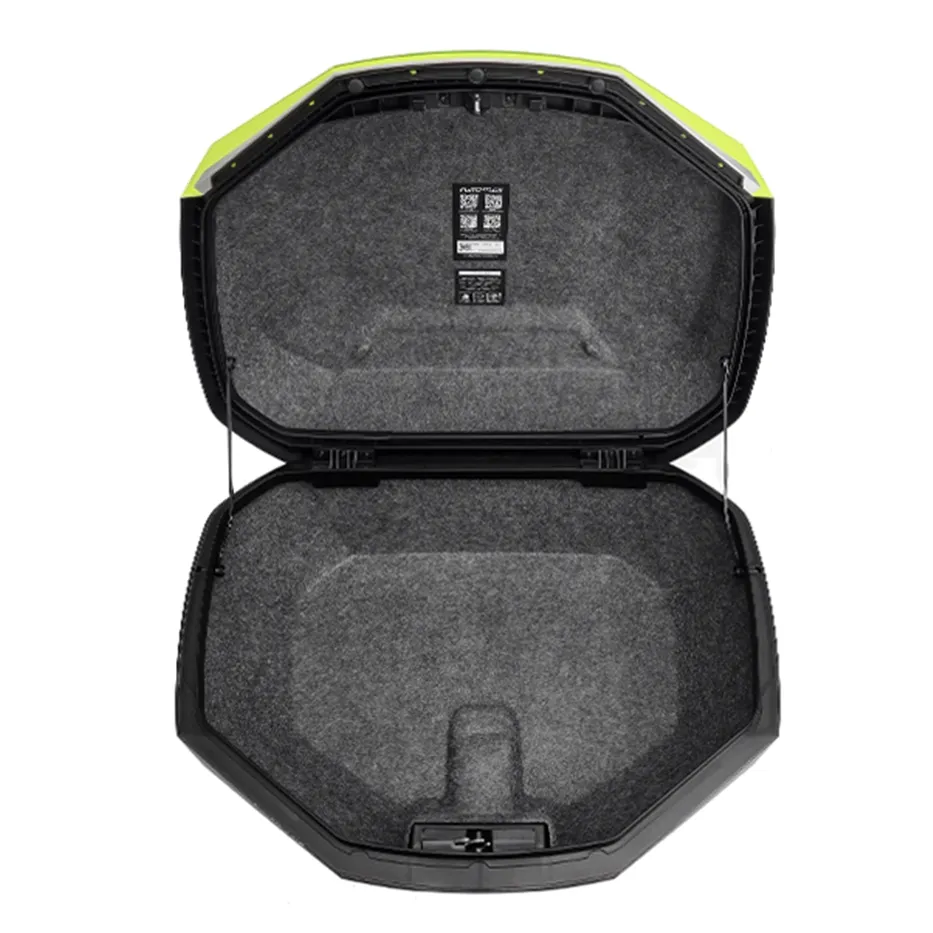 Furchtlos-SHIELD-L-Luxe-Topcase-48-Liter-schwarz-gelb-FU11TCUP000L16EX-100028-offen Furchtlos SHIELD L Luxe Topcase - 48 Liter - schwarz/gelb