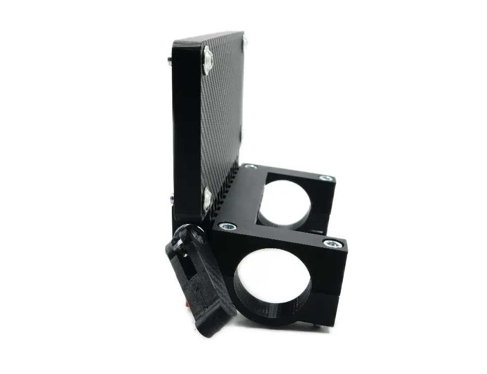 TMP Kennzeichenhalter vorne / Nummernschildhalterung klappbar - QJ Motor SFA 1000 DLX 2025- TMP Kennzeichenhalter vorne / Nummernschildhalterung klappbar - QJ Motor SFA 1000 DLX 2025-